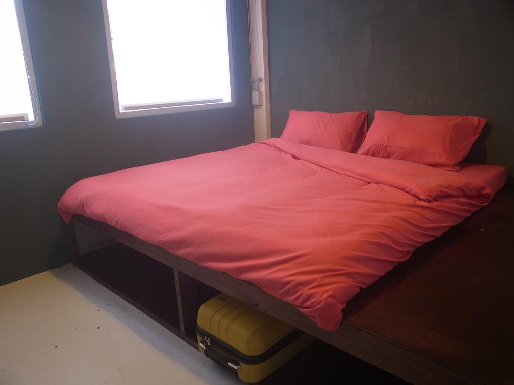 2F Hostel T'ai-tung Zimmer foto